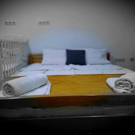 Guest House Gina 오흐리드 외부 사진