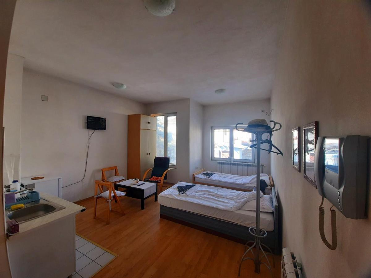 Guest House Gina 오흐리드 외부 사진